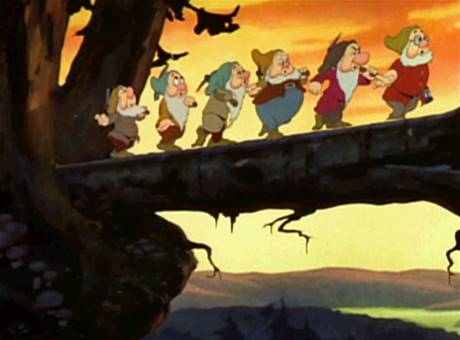 Snow White And The Seven Dwarfs Story In Hindi
